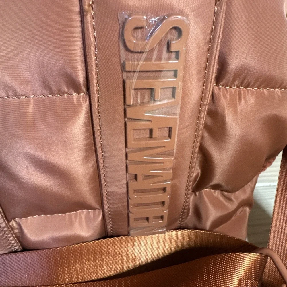 Steve Madden Bbondi Puffer Bag. Excellent Condition